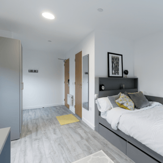 Classic Plus En Suite - Image 2